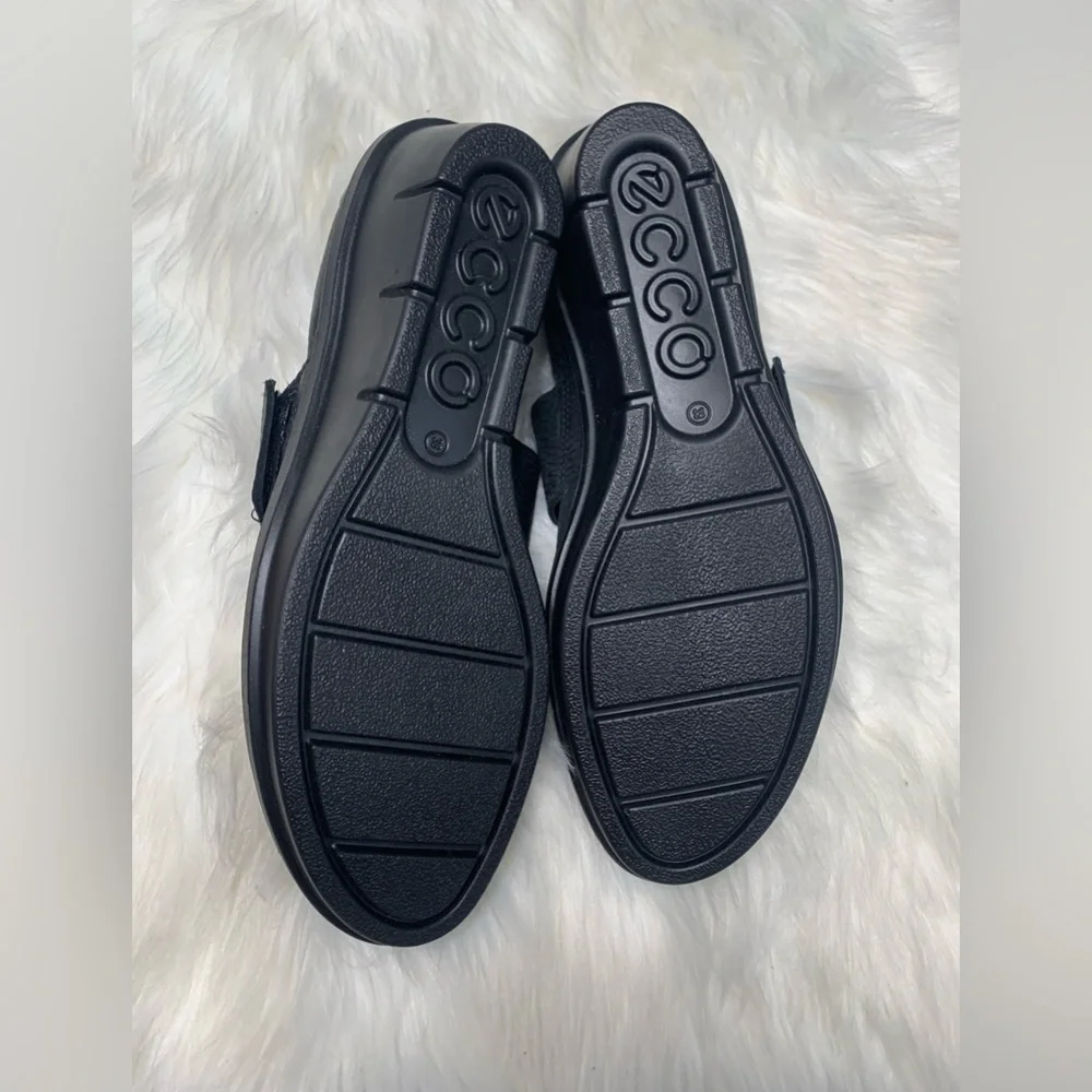 Black Women's Mary Jane Comfort Flats - Brand Unspecified
